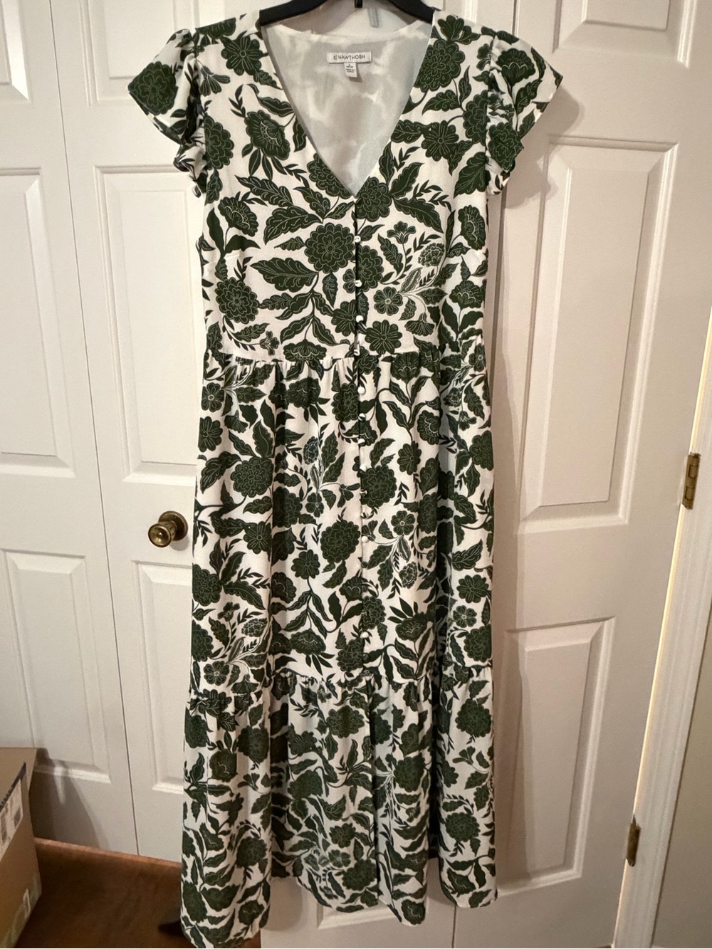 Market & Spruce Rafa White Maxi Dress with Green Floral Print
